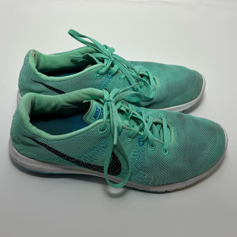 nike | nike Flex Fury Women's Teal Running Shoes | Size 8 Nike Sneakers